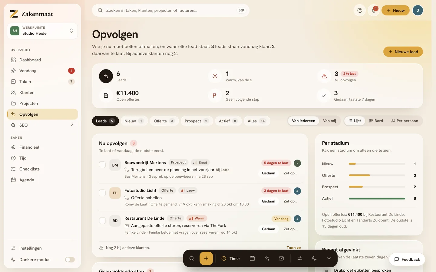 Opvolgen: zes leads met hun stadium en volgende stap, en drie offertes die nog openstaan.